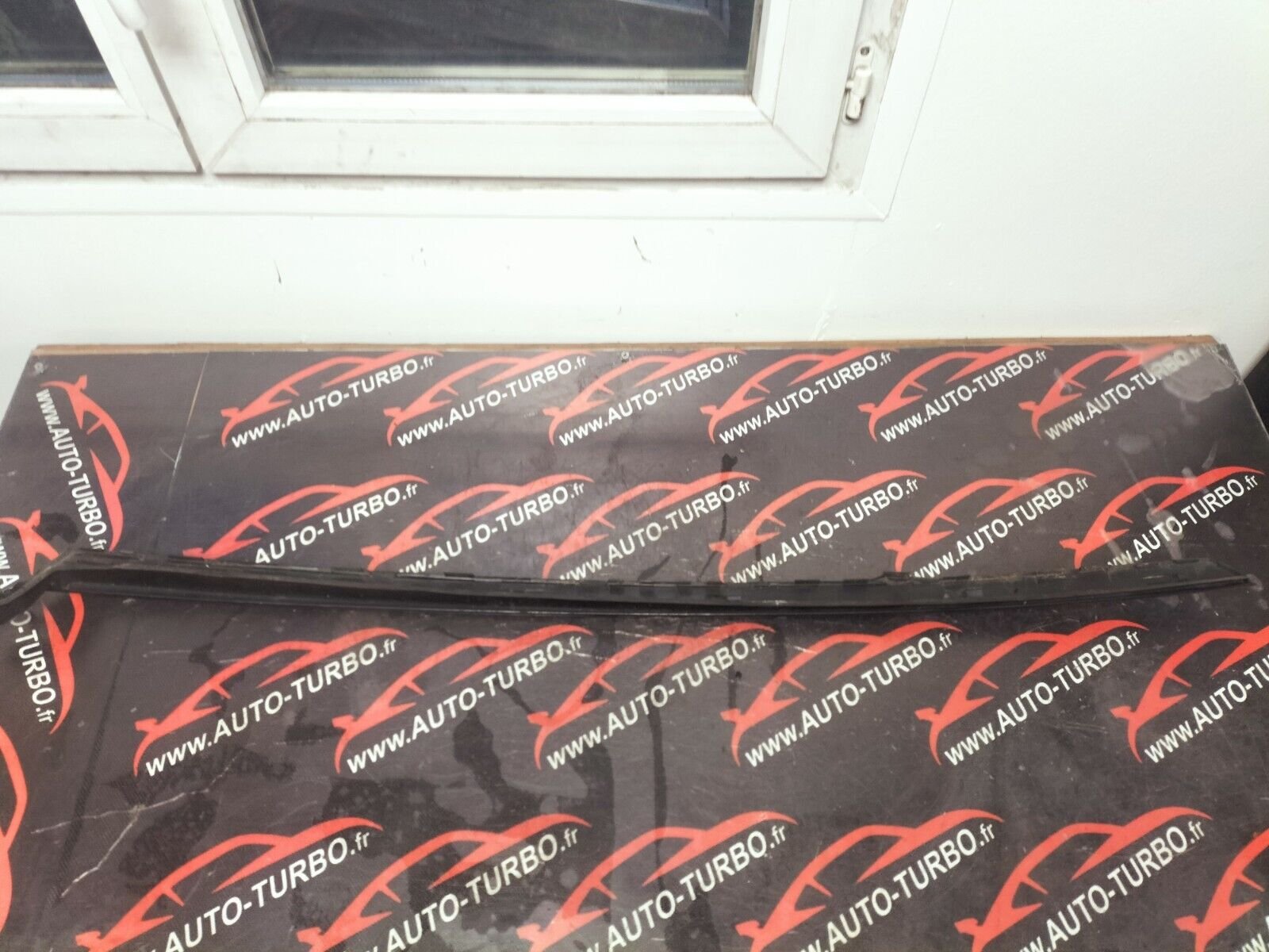 BAIE DE PARE BRISE CITROEN C4 1.6 HDI 110 CH 96563474XC