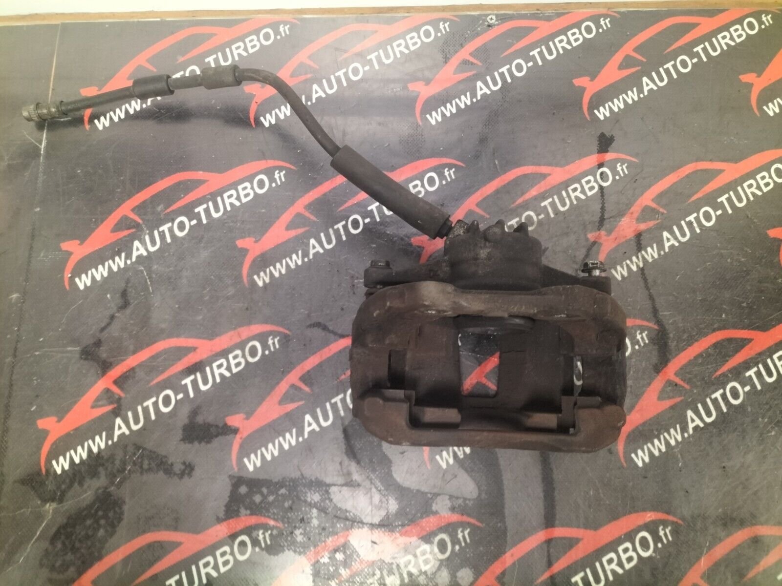 ETRIERE DE FREIN AVANT GAUCHE  CITROEN C4  1.6 HDI 110 CH 0204Y01144