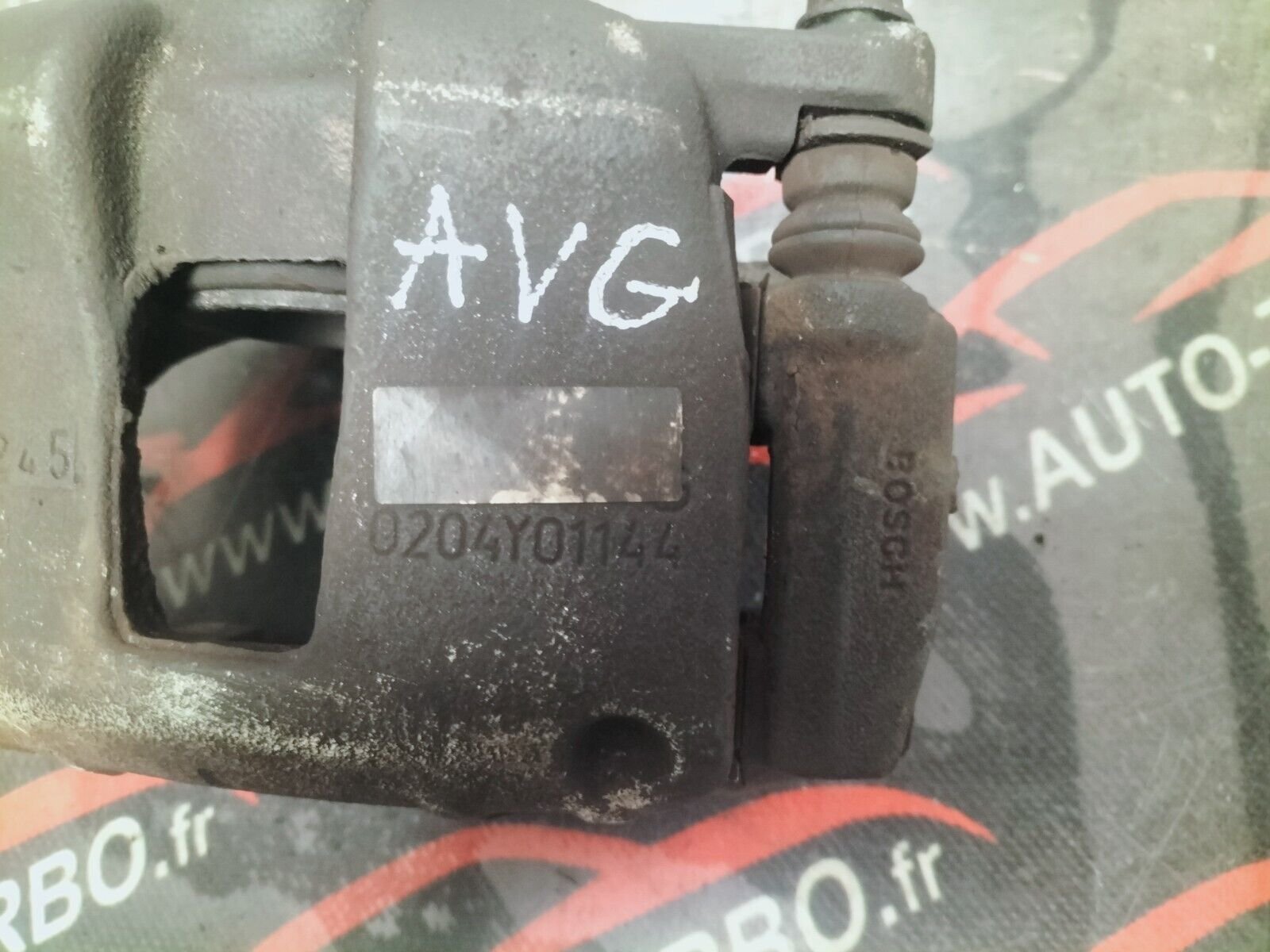 ETRIER DE FREIN AVANT GAUCHE CITROEN C4 1.6 HDI 0204Y01144