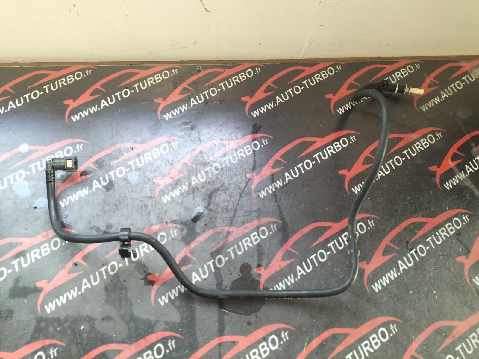 TUYEAU  D'ALIMENTATION GASOIL FILTRE   CITROEN C4 1.6 HDI 110 CH