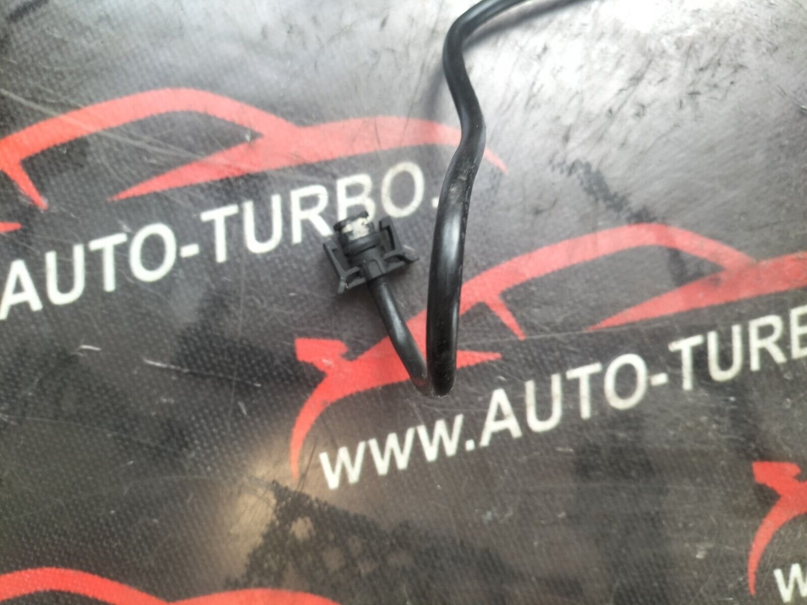TUYEAU AIR A VIDE  CITROEN C41.6 HDI 110 CH