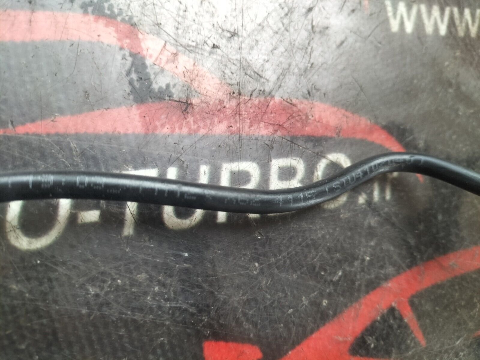 TUYEAU AIR A VIDE  CITROEN C41.6 HDI 110 CH