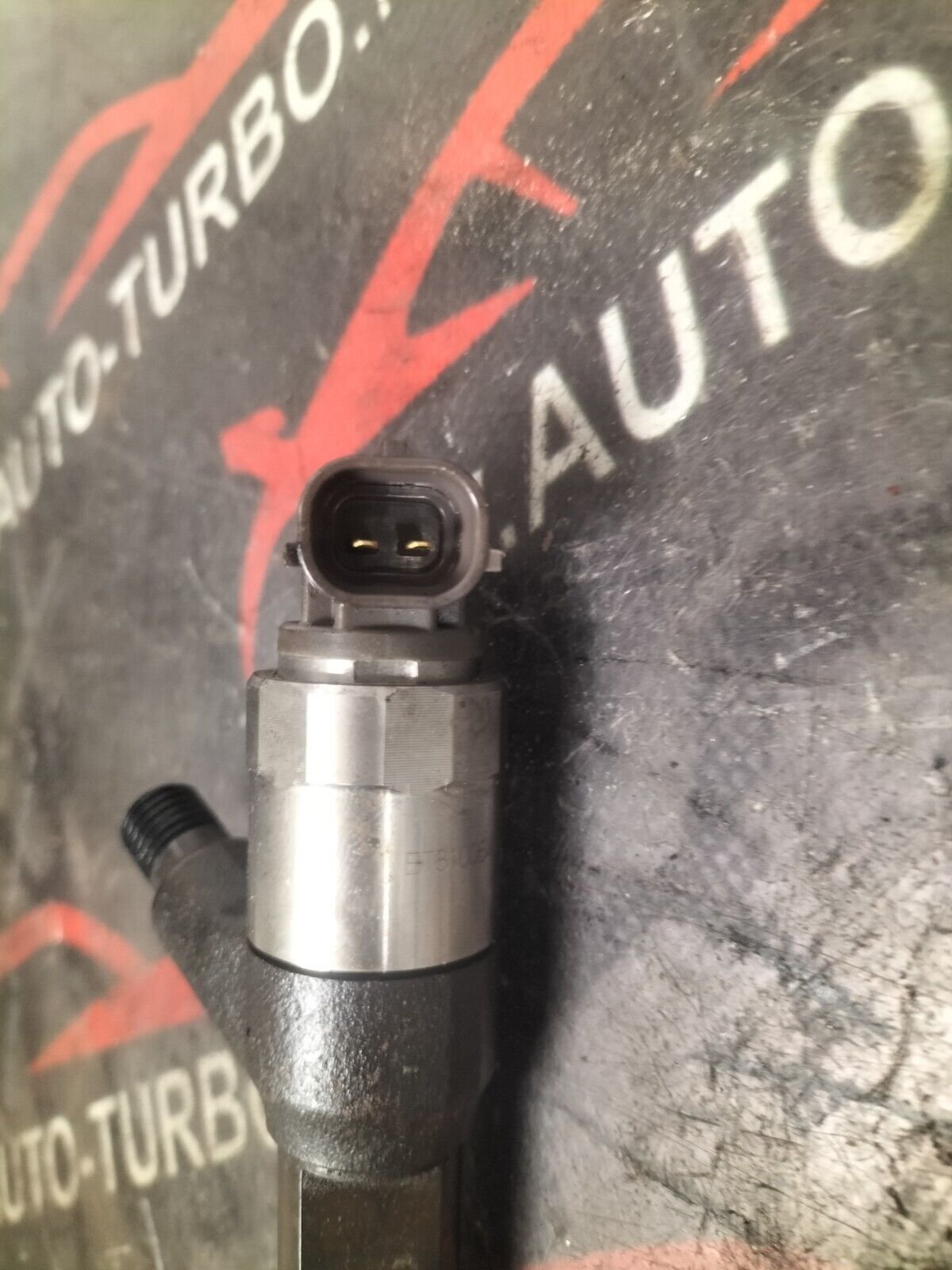 INJECTEUR DIESEL OPEL MOKKA/ZAFIRA/INSIGNIA/MERIVA 1.6 CDTI LVL 55570012 DENSO