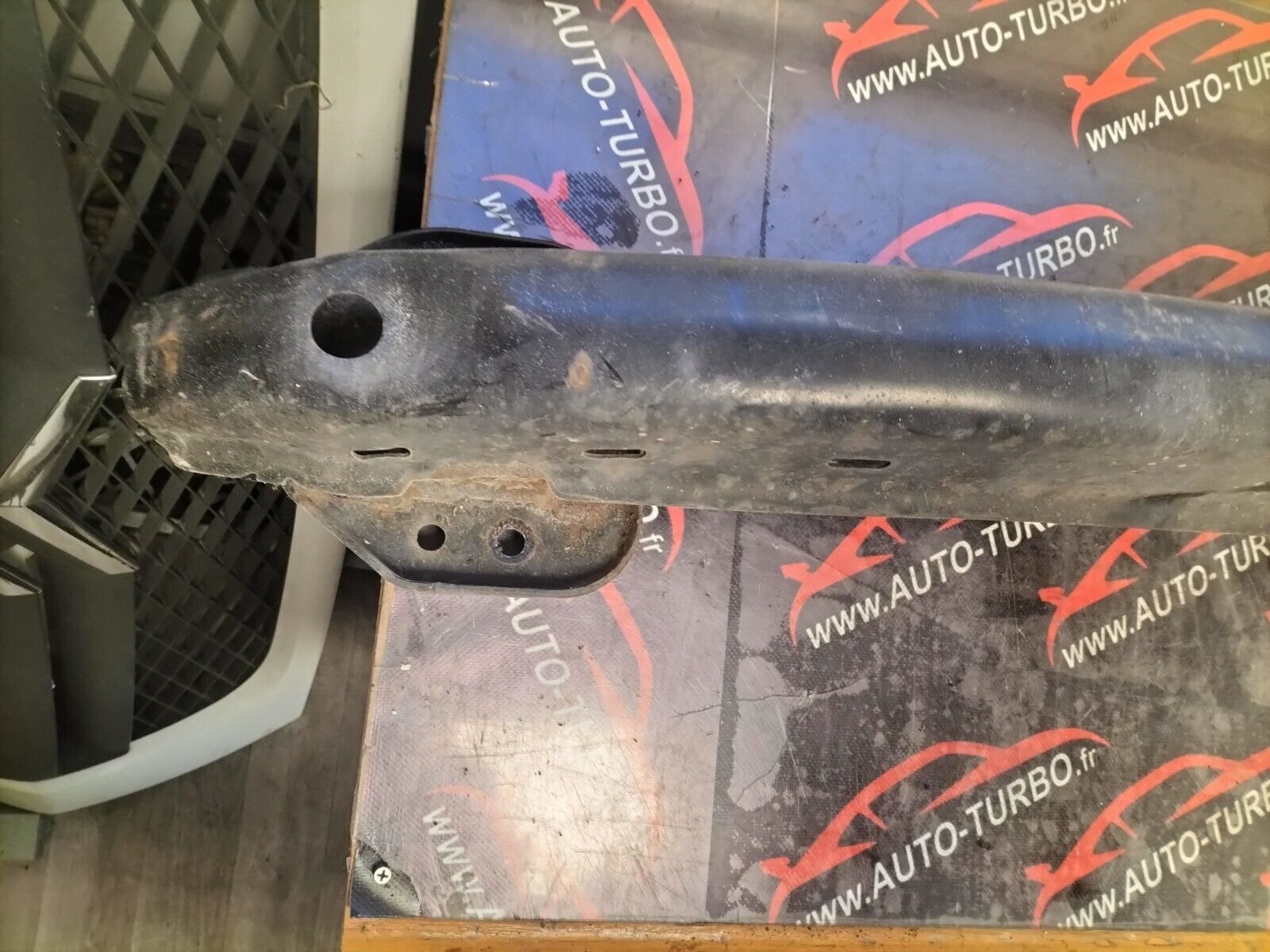 BARRE TRAVERSE ARRIERE CITROEN C4 2009