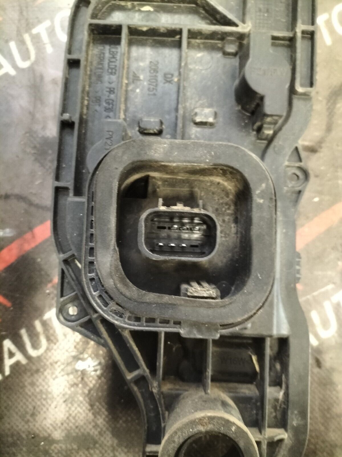 PLATINE DE FEU ARRIERE DROITE PEUGEOT BOXER CITROEN JUMPER 20610751