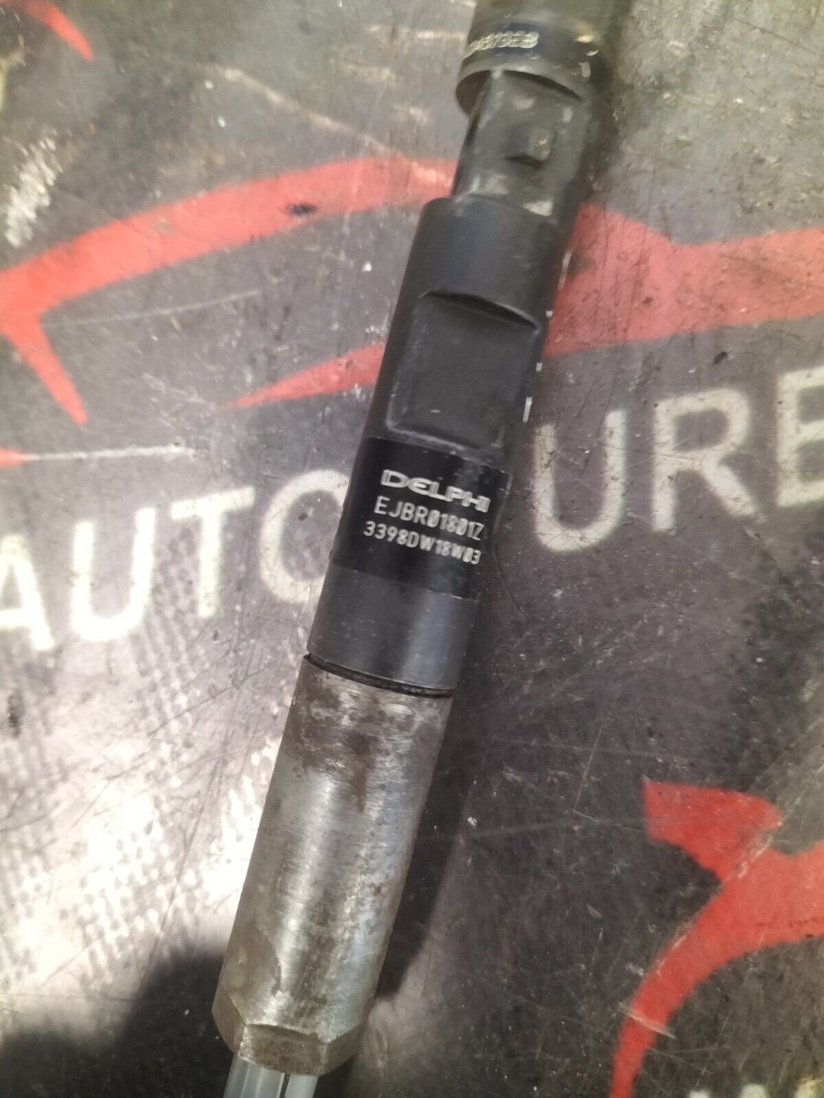 INJECTEUR RENAULT 1.5 DCI DELPHI CLIO/KANGOO EJBR01801Z
