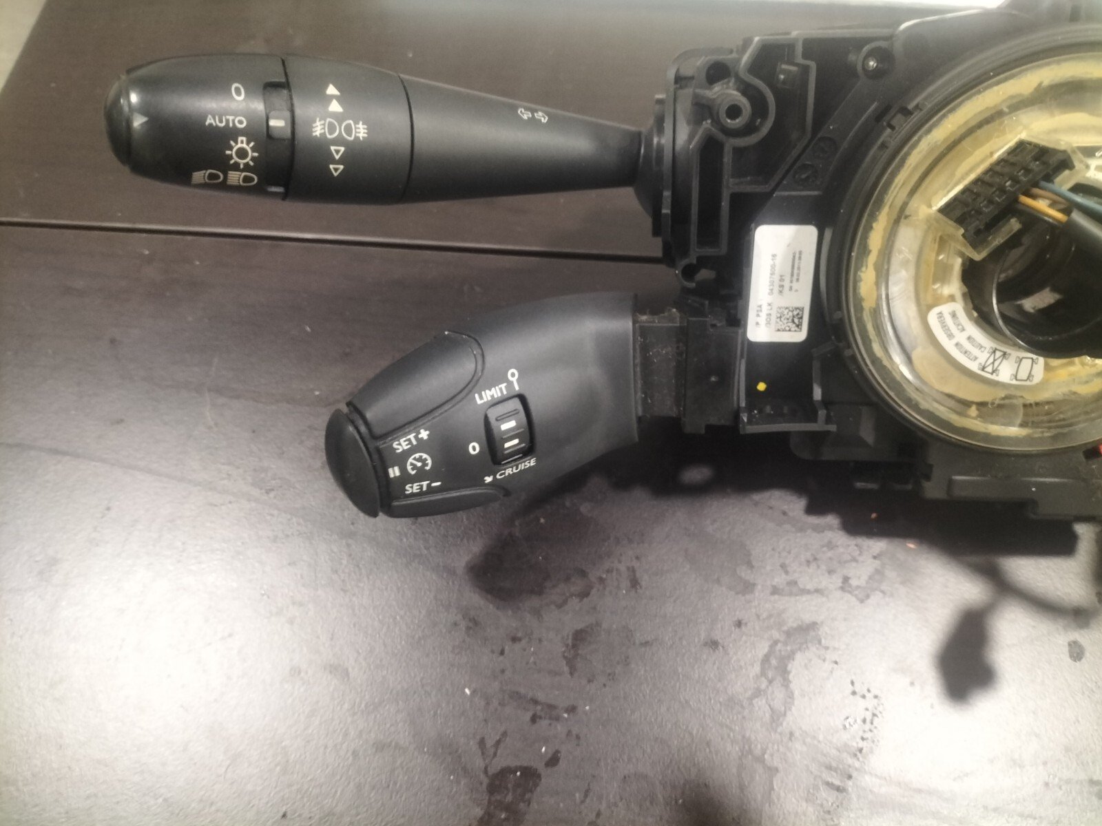 BLOCK COMMODO CITROEN DS3 .  96667327XT