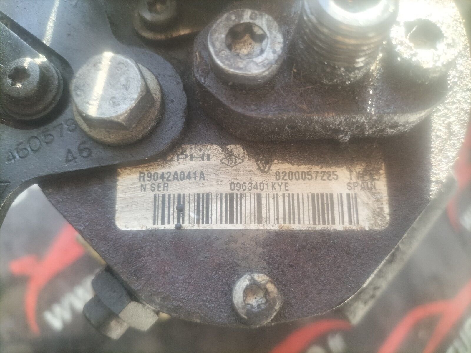 POMPE A INJECTION RENAULT 1.5 DCI 8200057225 DELPHI R9042A041