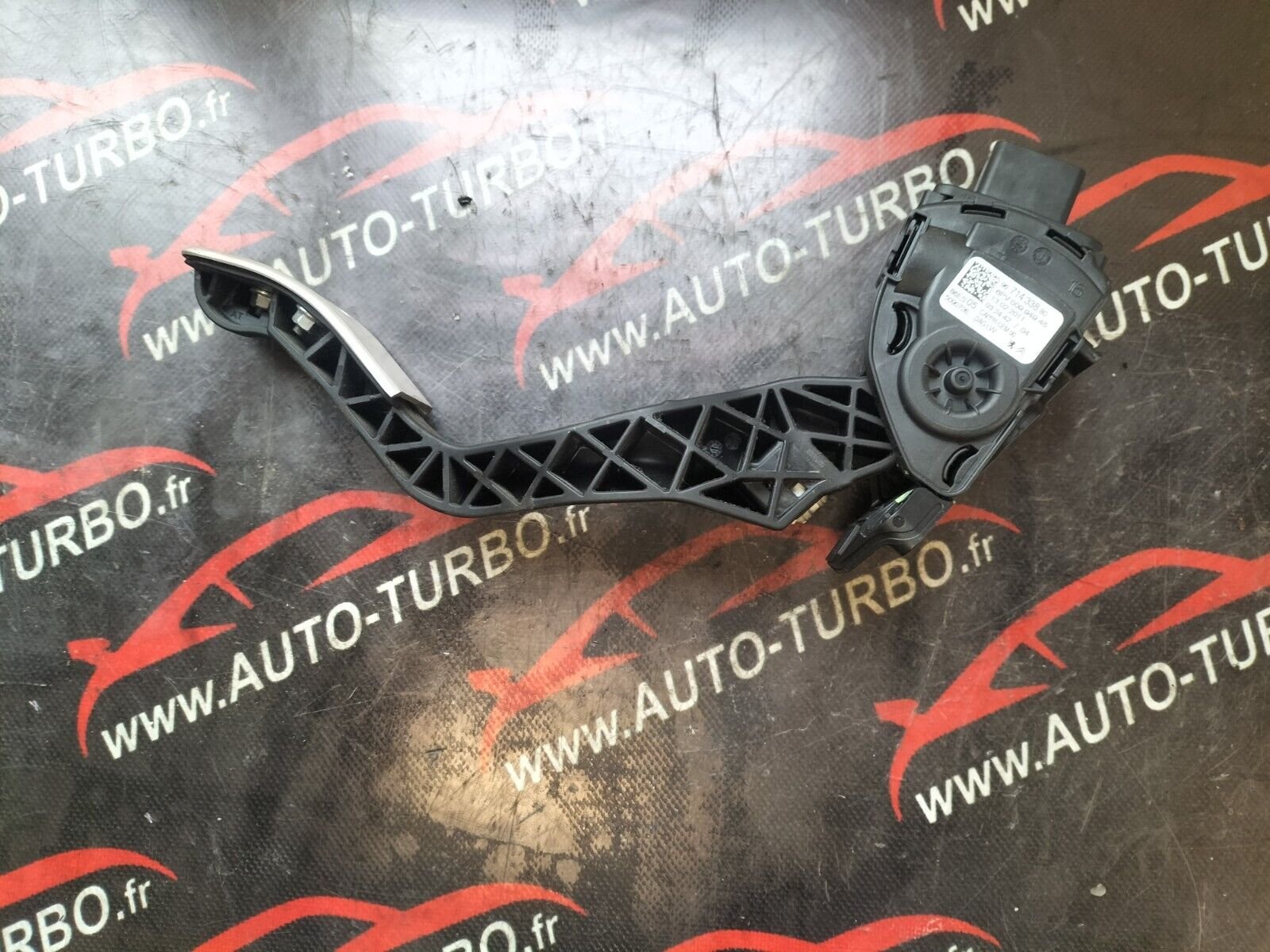 PEDALE D'ACCELERATEUR CITROEN DS3  1.6 THP 156 CH 9671433880