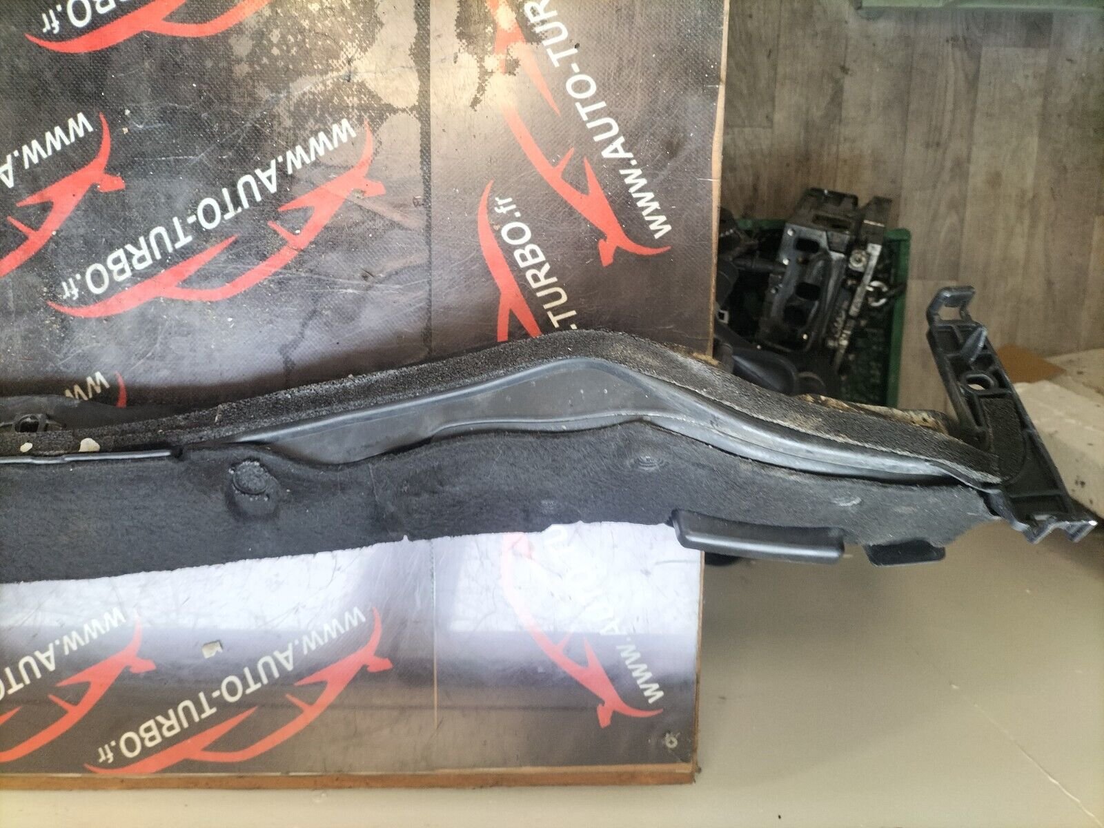 TABLIER REVETEMENT CITROEN DS3  1.6 THP  9683582680