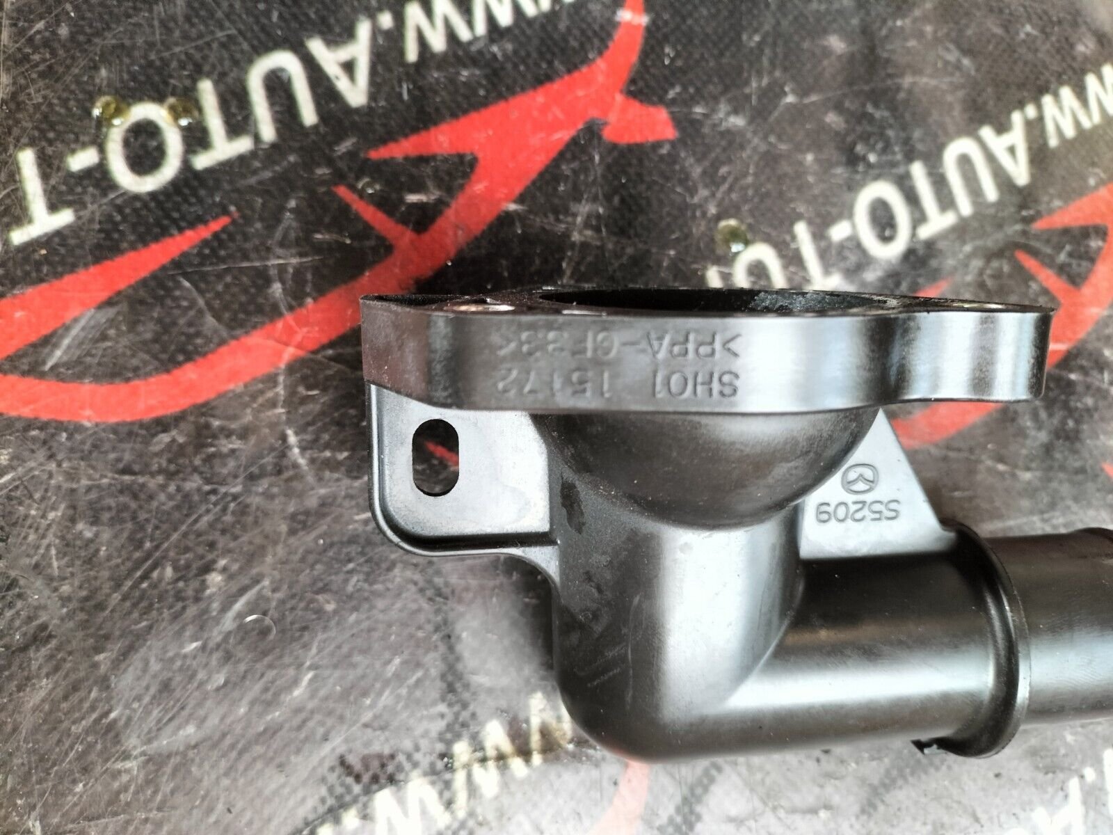 CADRE DE THERMOSTAT    MAZDA CX5 2.2 D 150 CH SH0115172