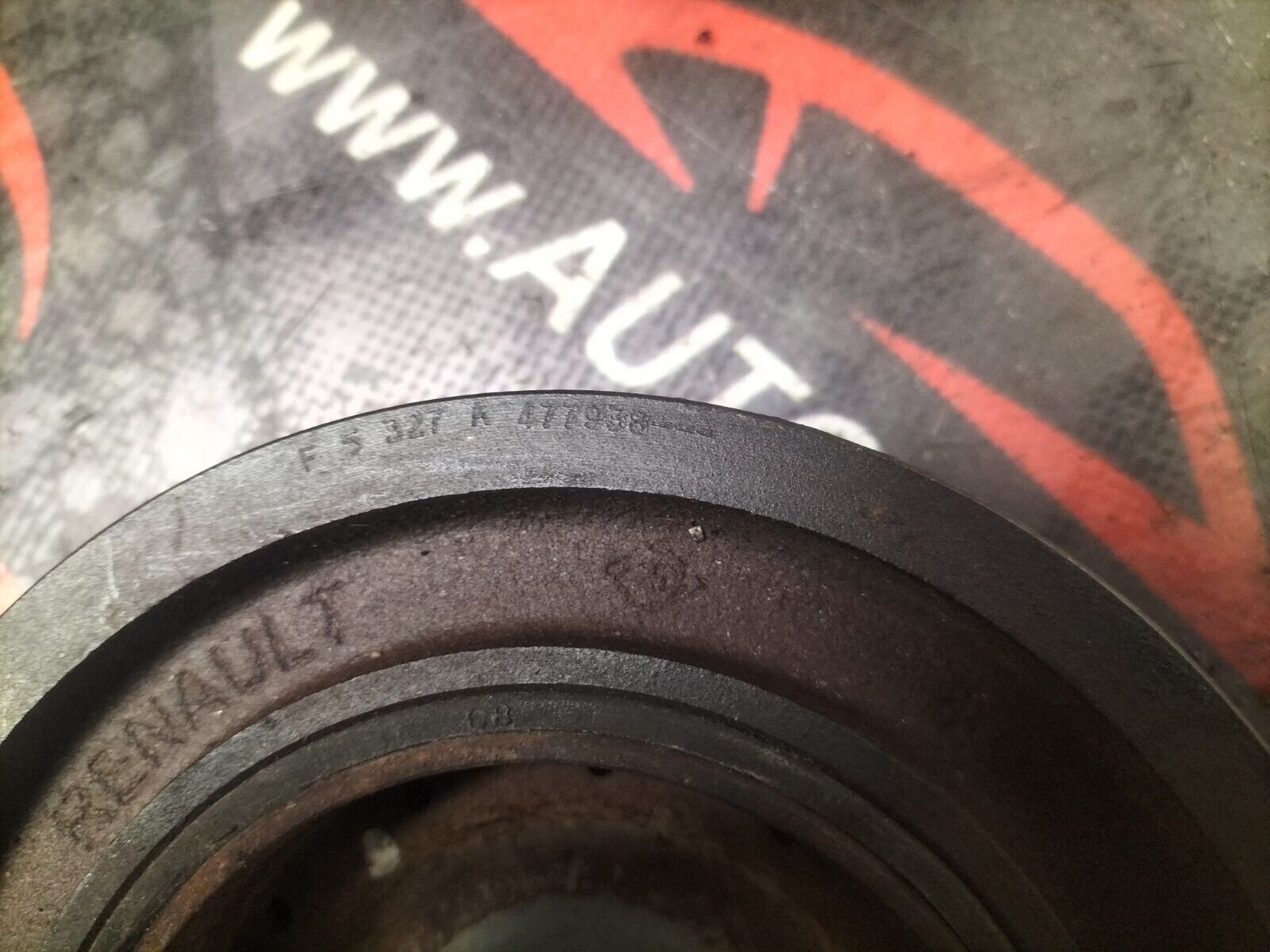 POULIE DE VILEBREQUIN  RENAULT 1.5 DCI  A477938