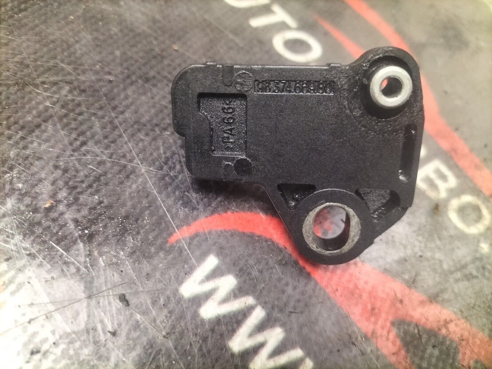 CAPTEUR DE REGIME MOTEUR PSA 1.4 HDI 9637466980