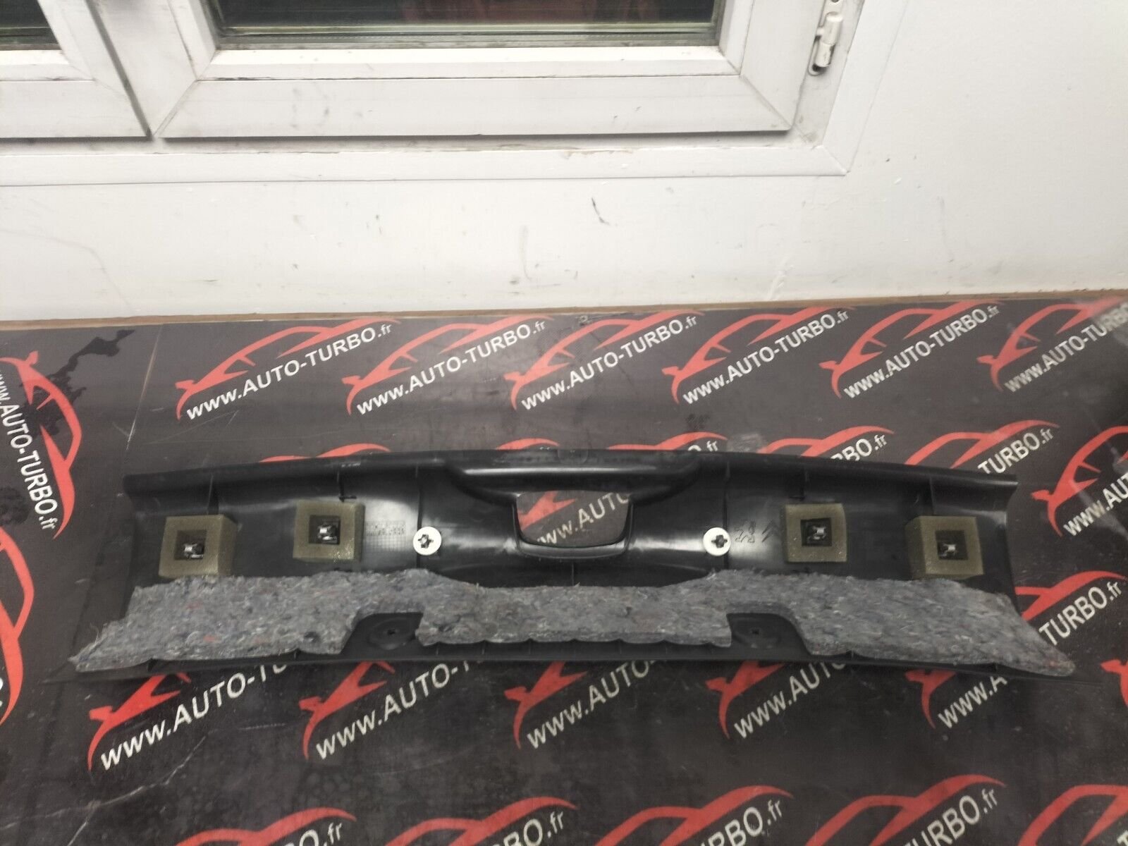 PROTECTION DE SEUIL DE COFFRE CITROEN DS3 1.6 THP 156 CH 9683722880