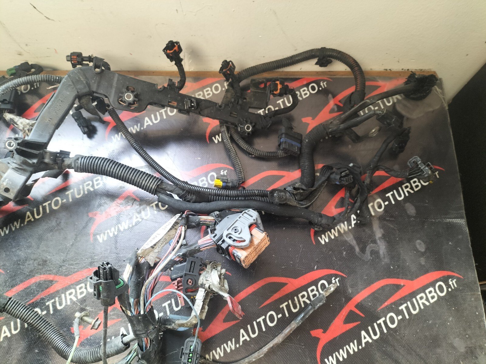 FAISCEAU MOTEUR DELPHI CITROEN C4 1.6 HDI 9663177980