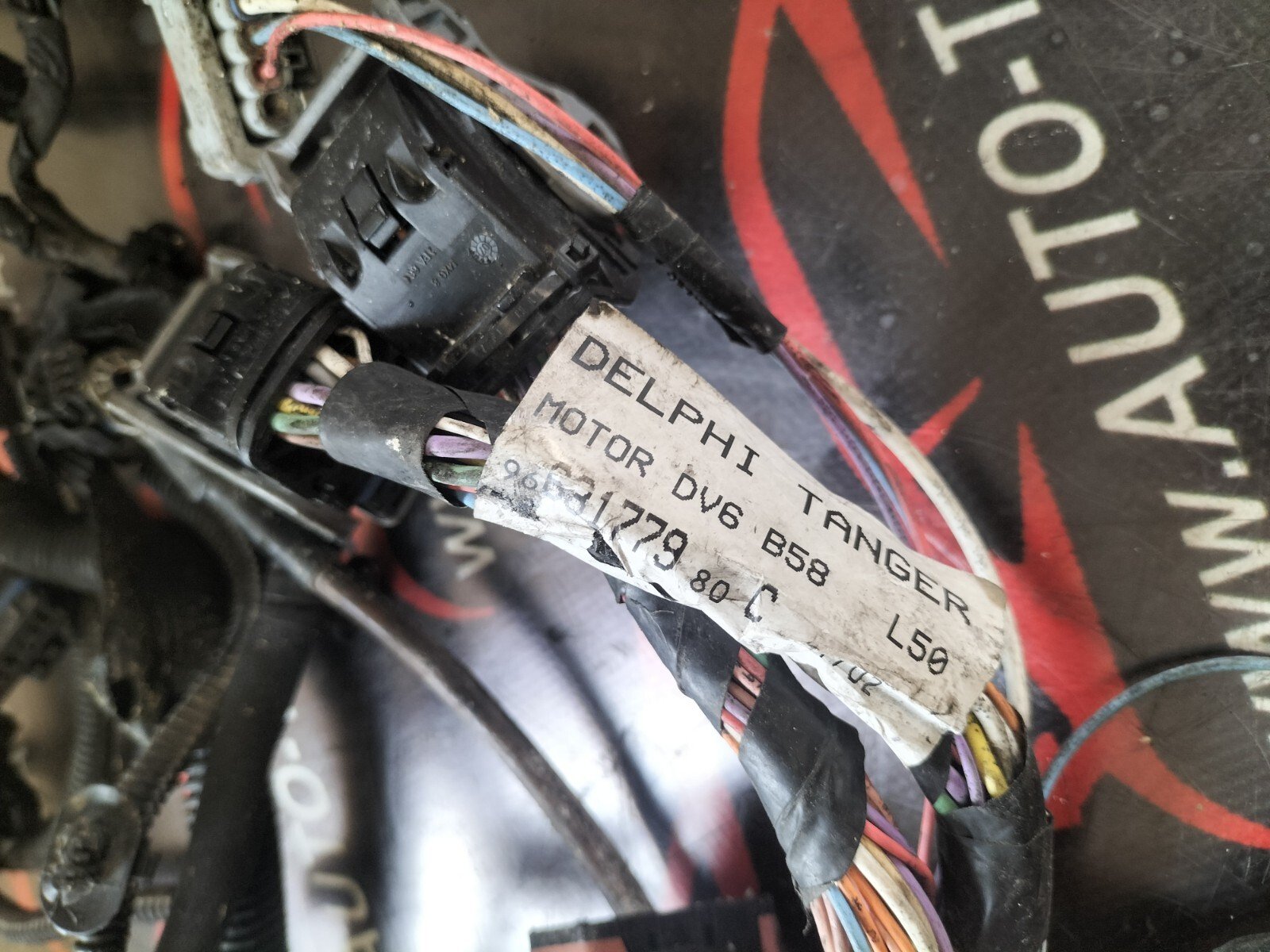 FAISCEAU MOTEUR DELPHI CITROEN C4 1.6 HDI 9663177980