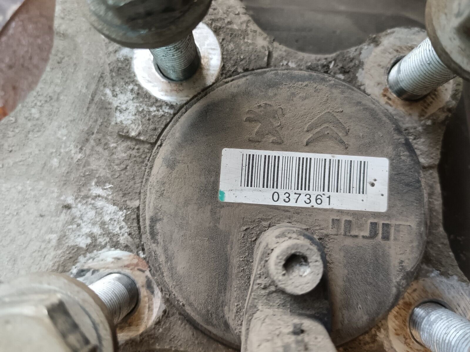 FUSEE ARRIERE GAUCHE PEUGEOT 308 II 9807112580