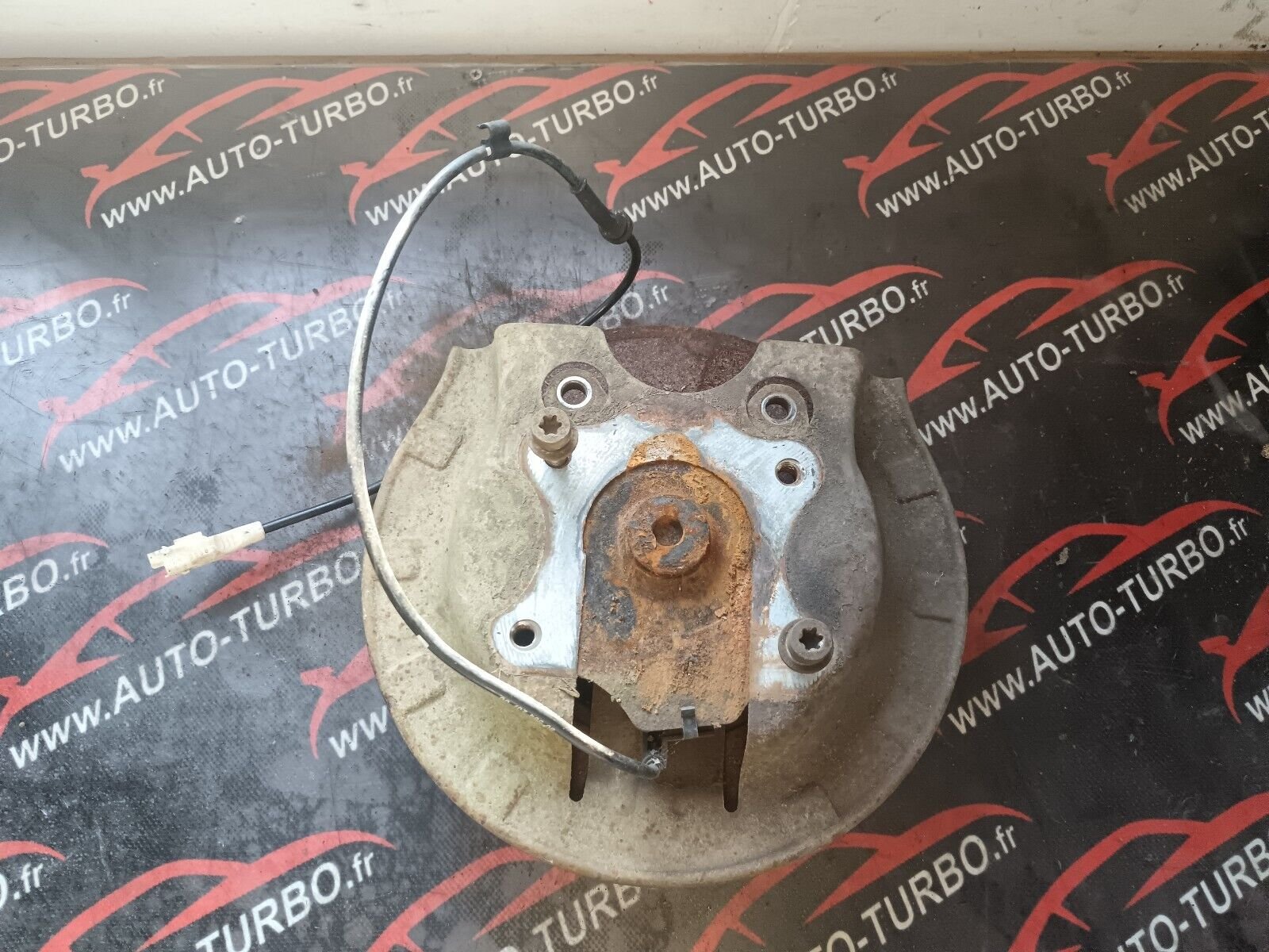 FUSEE ARRIERE DROITE CITROEN C4 1.6 HDI