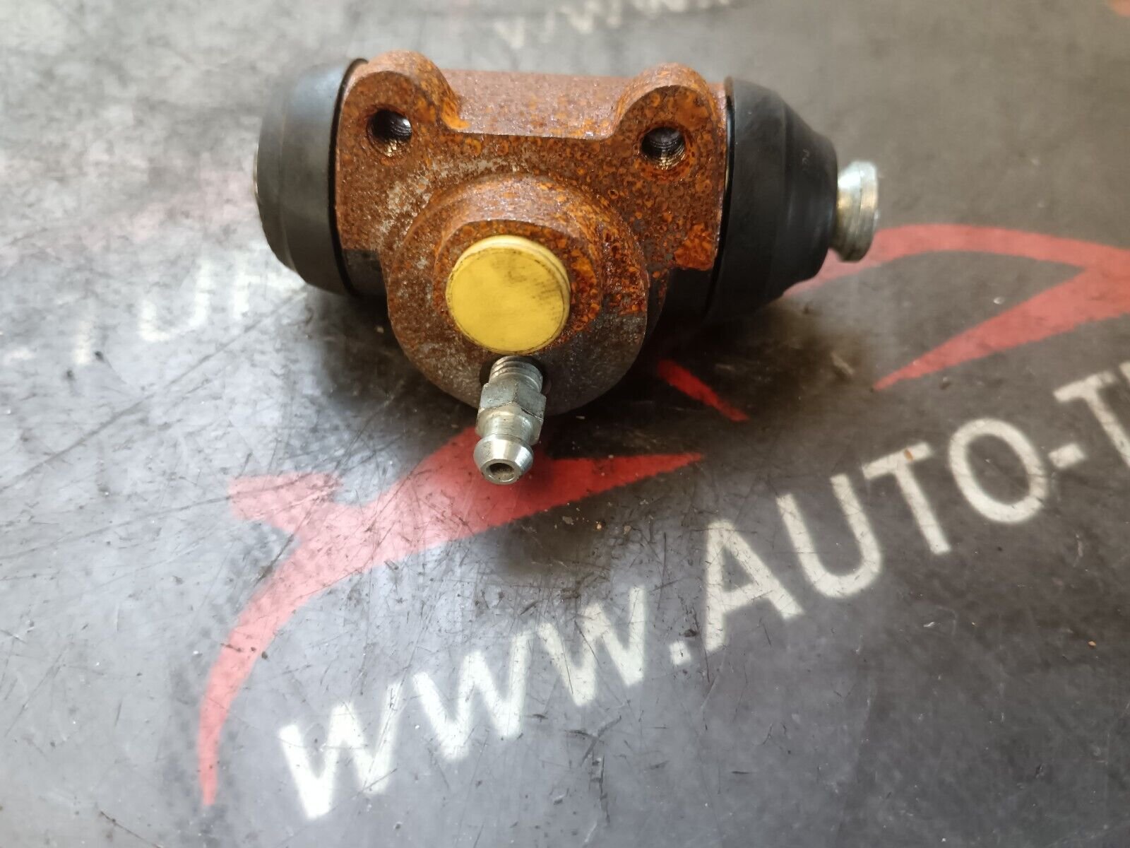 CYLINDRE DE FREIN ARRIERE FIAT DOBLO PANDA IDEA 63900170