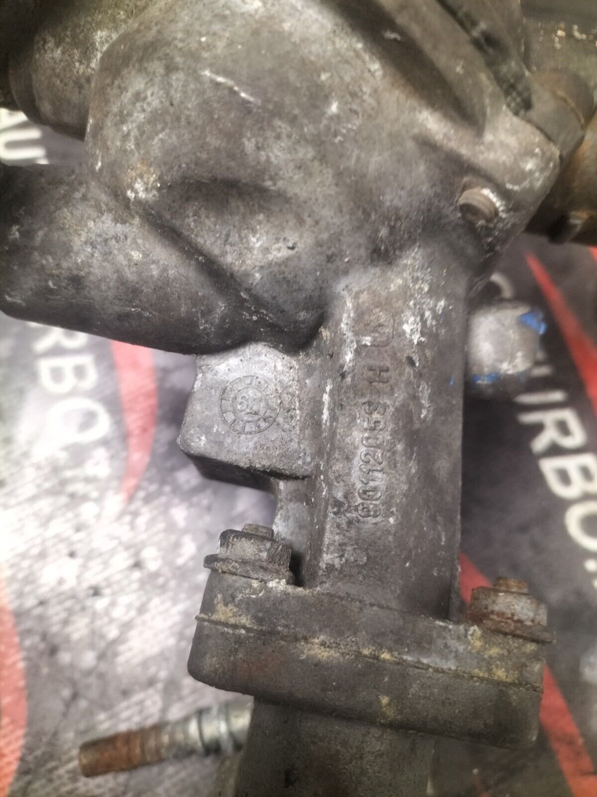 RAMPE COLLECTEUR THERMOSTAT  JEEP GRAND CHEEROKE WJ 3.1 TD 91282615F