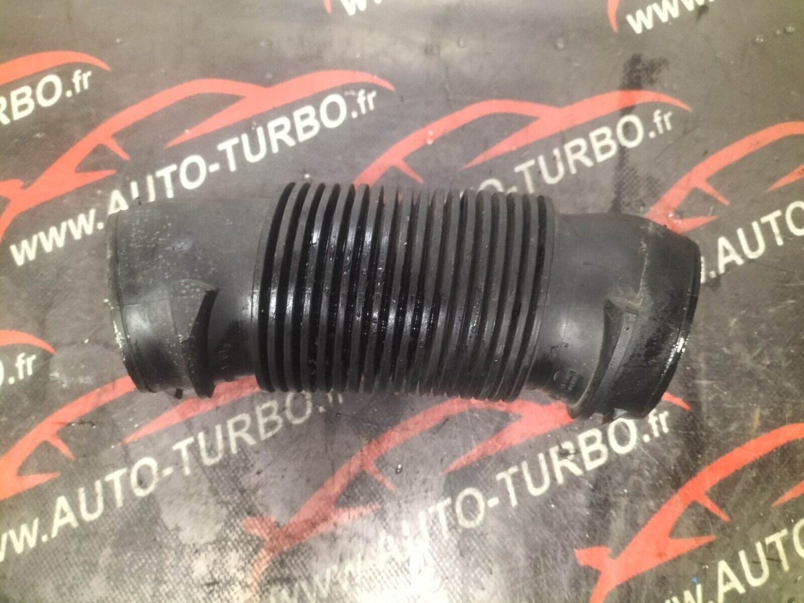 TUYAU  ADMISSION TURBO PEUGEOT CITROEN 9684577280