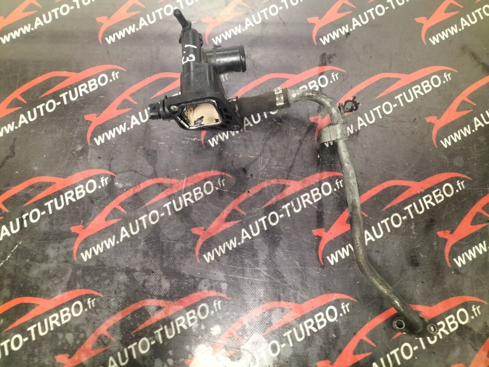 BOITIER THERMOSTAT  REFROIDISSEMENT  OPEL 1.3 CDTI FIAT JTD 55233327