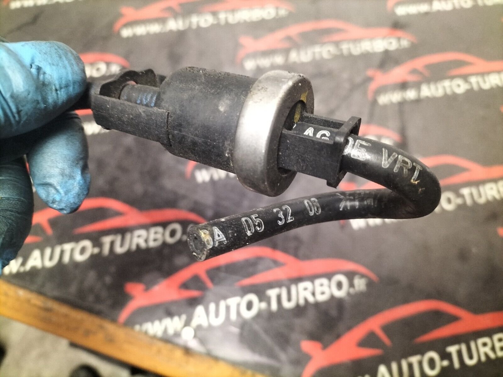 TUYAU RETOUR DE CARBURANT OPEL FIAT 1.3 CDTI JTD