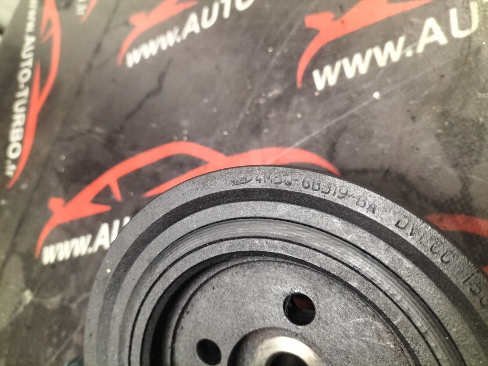 POULIE DE VILEBREQUIN FORD C MAX 1.8 TDCI 4M5Q6B319BA