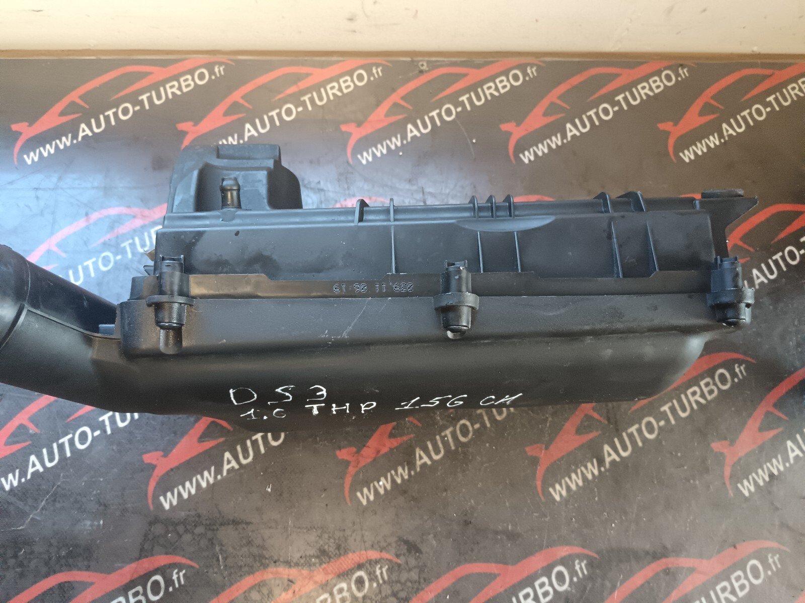 BOITIER FILTRE A AIR  CITROEN DS3 1.6 THP 156 CH  V75836818008