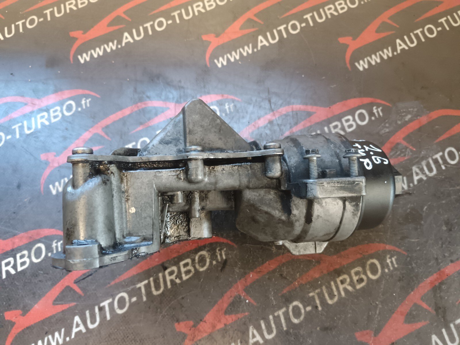 BOITIER FILTRE A HUILE   CITROEN DS3 1.6 THP 156 CH V759165780