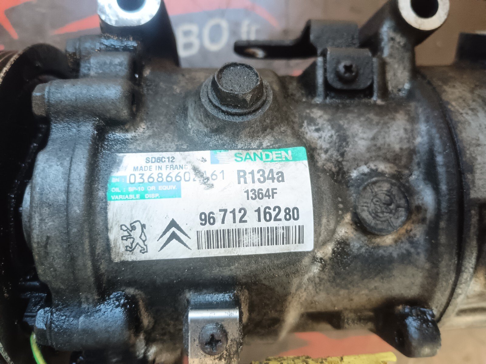 COMPRESSEUR DE CLIM  CITROEN DS3 1.6 THP 156 CH 9671216280