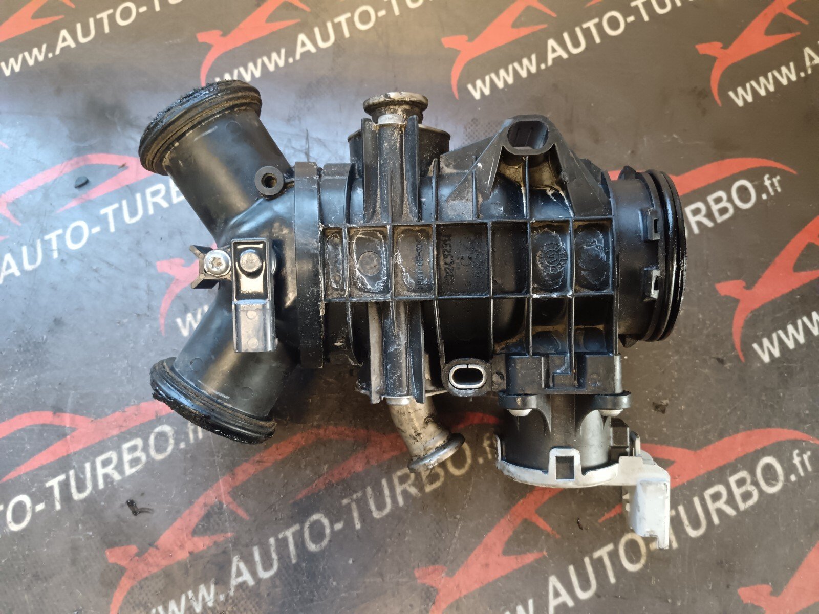 CORPS DE PAPILLON  RANGE ROVER SPORT 3.0 TDV6 306DT 9X2Q9L444CC