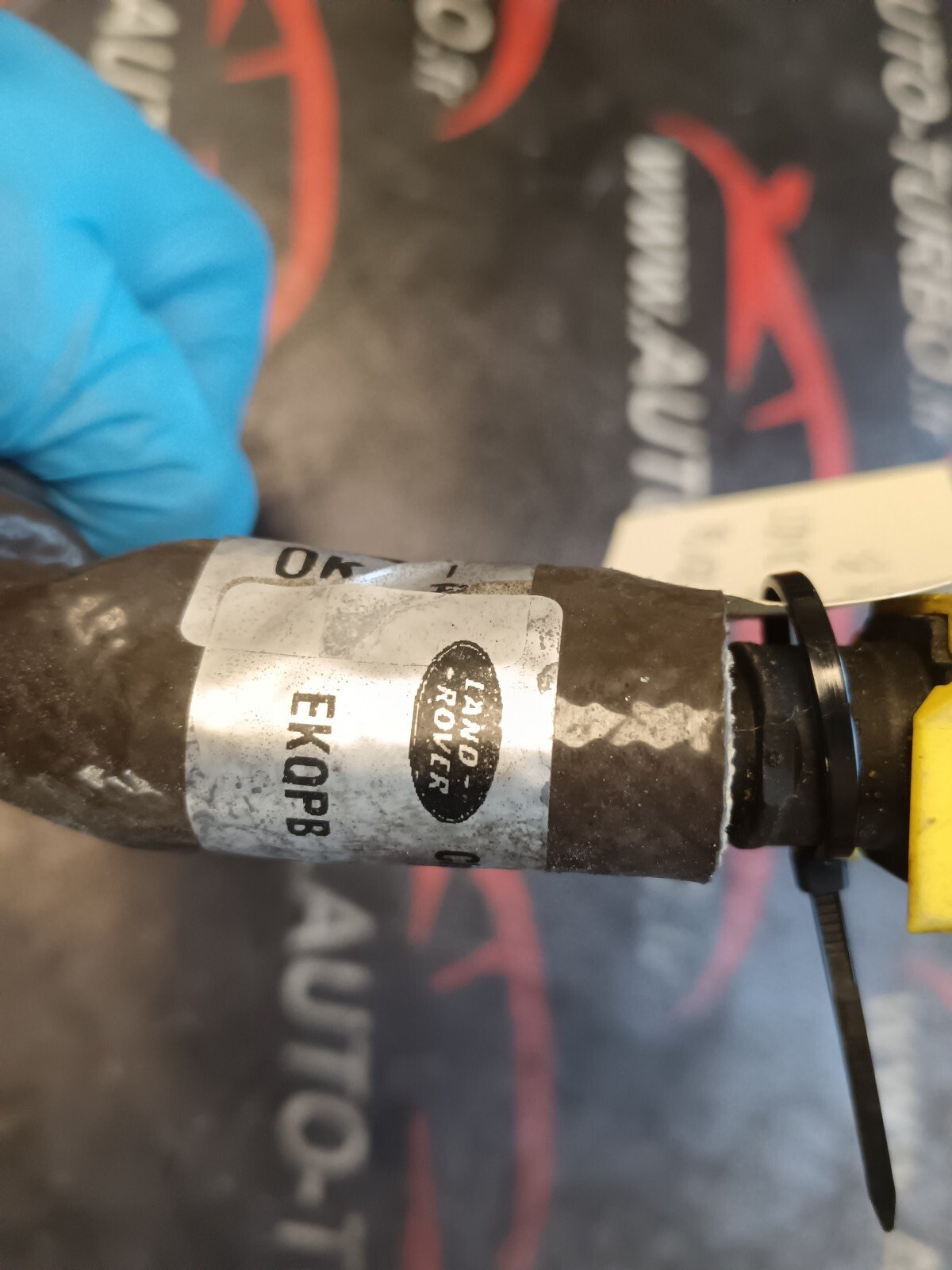 TUYEAU DE CARBURANT  RANGE ROVER SPORT 3.0 TDV6 306DT AH229C327