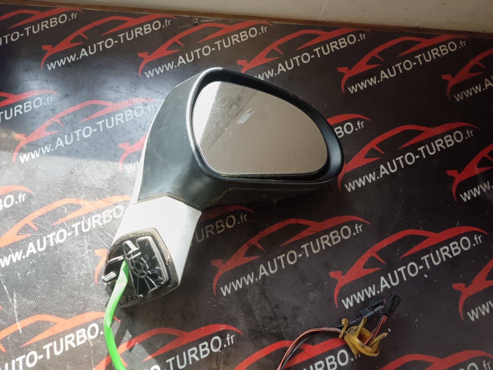 RÉTROVISEUR DROITE    PEUGEOT 308 I 0206040