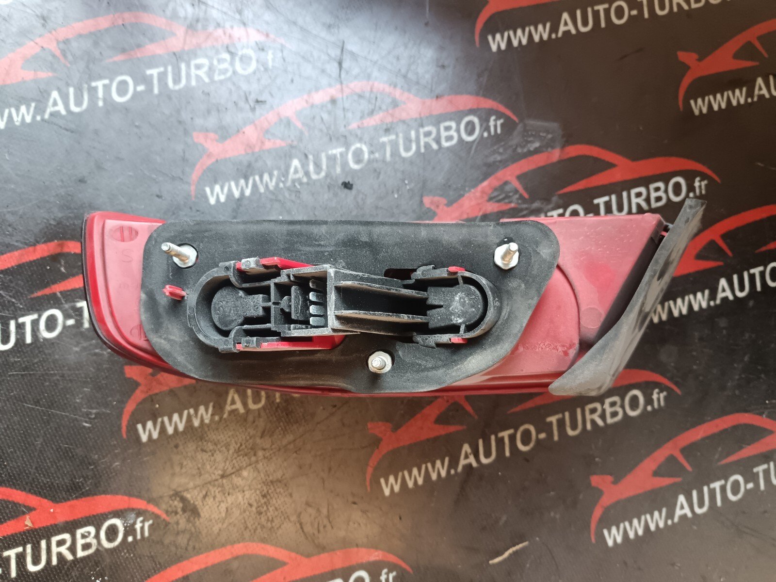 FEUX ARRIERE GAUCHE ALFA ROMEO 159 2.4 JTD TI F939532802