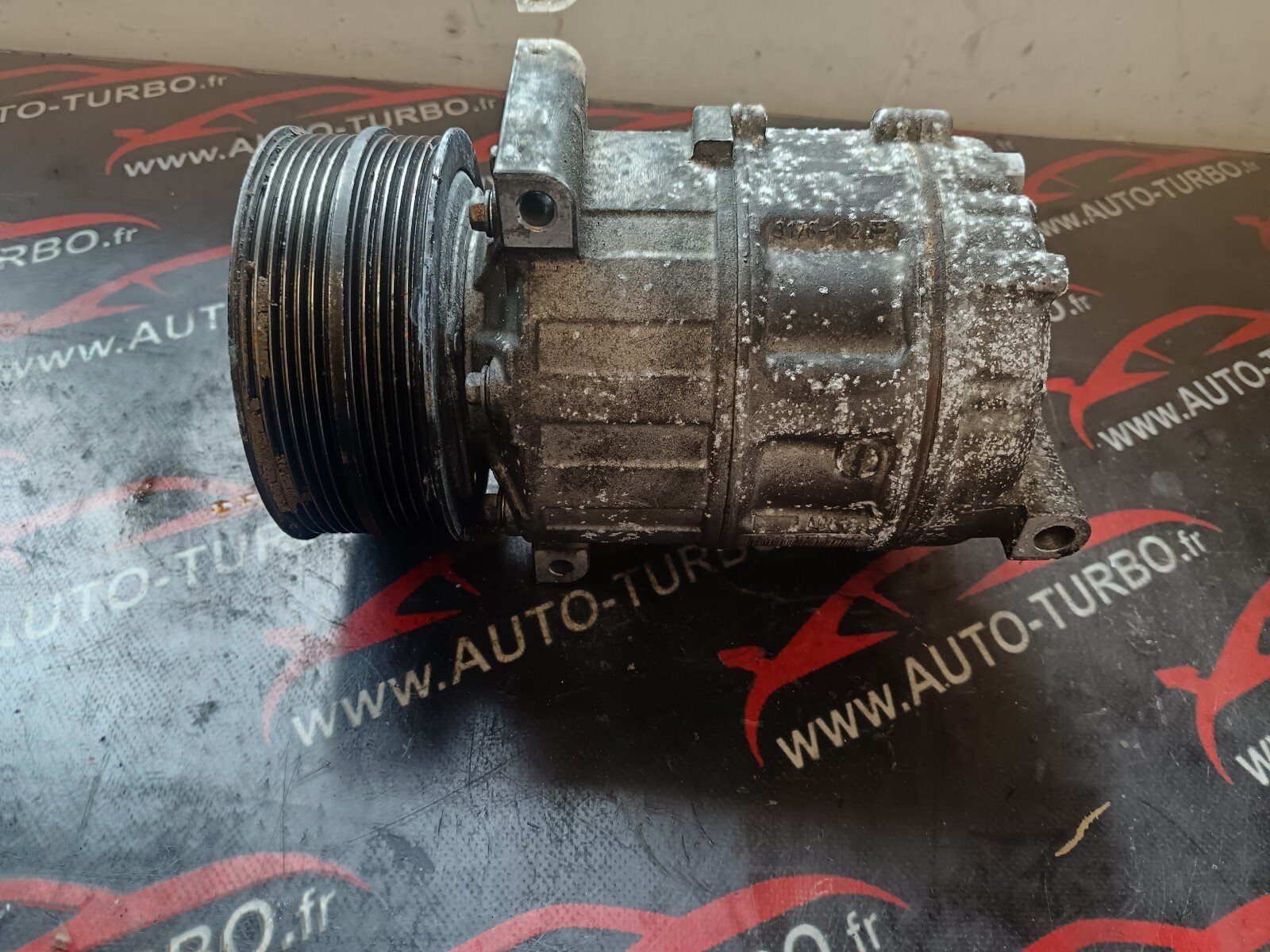 COMPRESSEUR DE CLIM  ALFA ROMEO 159 2.4 JTD TI 204 CH 60693332