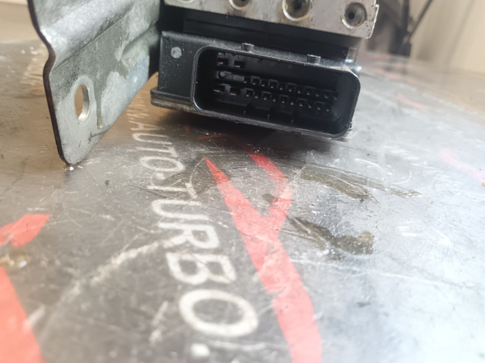 POMPE ABS  ALFA ROMEO 159 2.4 JTD TI 204 CH 54084738G