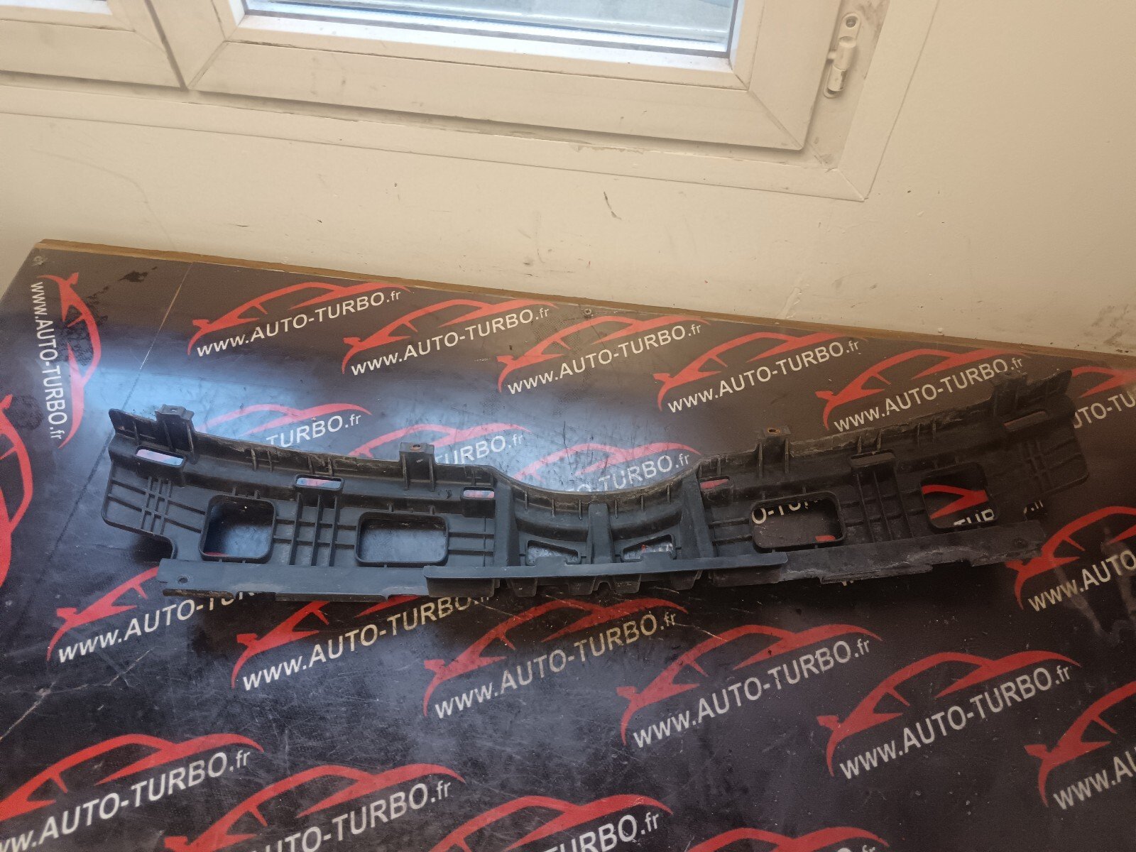 SUPPORT PARE CHOC AVANT  HYUNDAI I30 865802L000