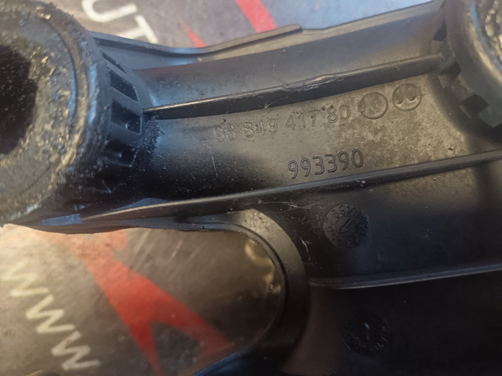 COLLECTEUR D'ADMISSION  PEUGEOT 308 I 1.6 HDI 90 CH 9684941780