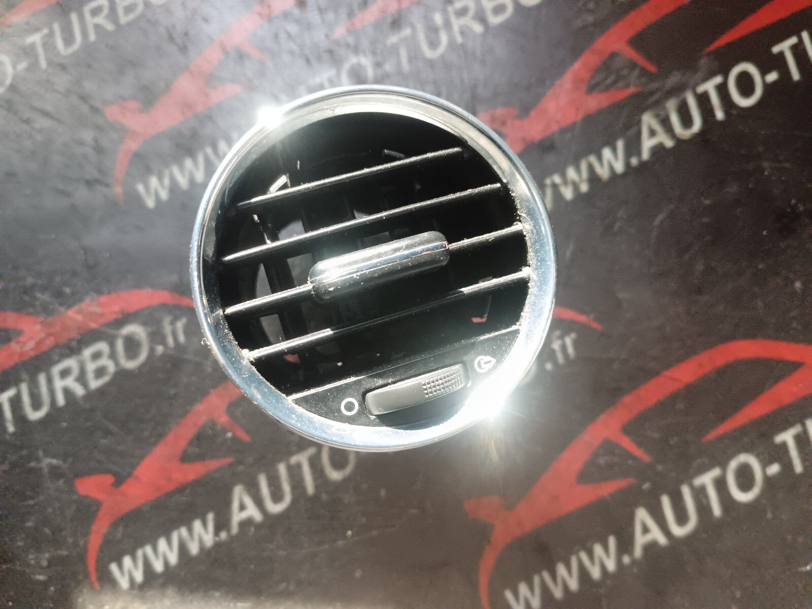 GRILLE D'AERATION PEUGEOT 308 I 9658515377