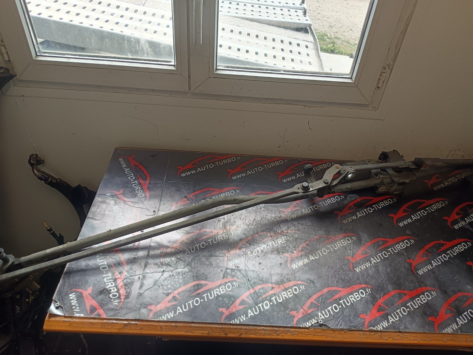 MOTEUR MECANISME ESSUIE CLACE AVANT PEUGEOT 308 I 9684806680, 03397021099