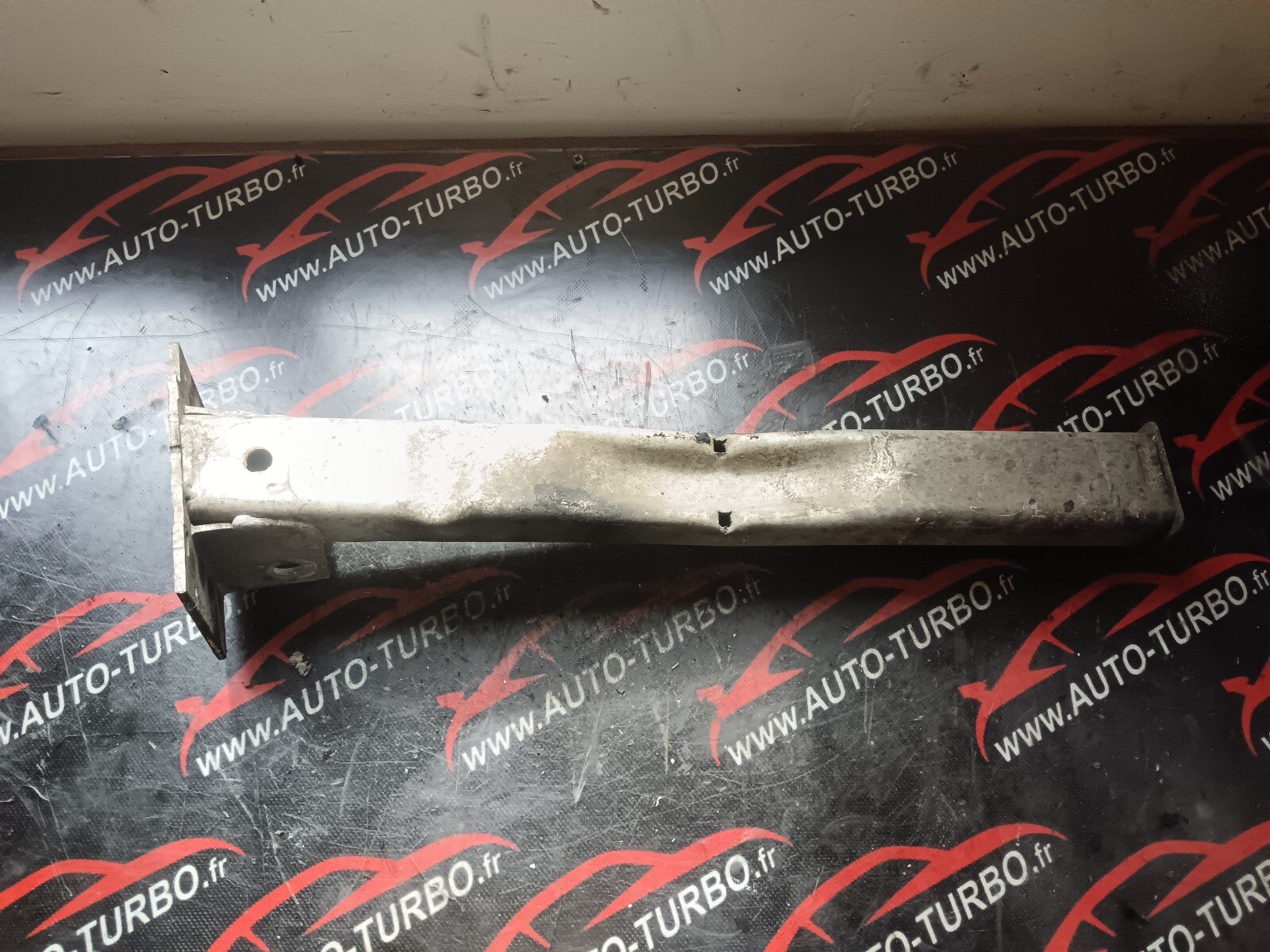 RENFORT LATERALE PARE CHOC  AVANT DROITE PEUGEOT 308 I 1.6 HDI 90 CH