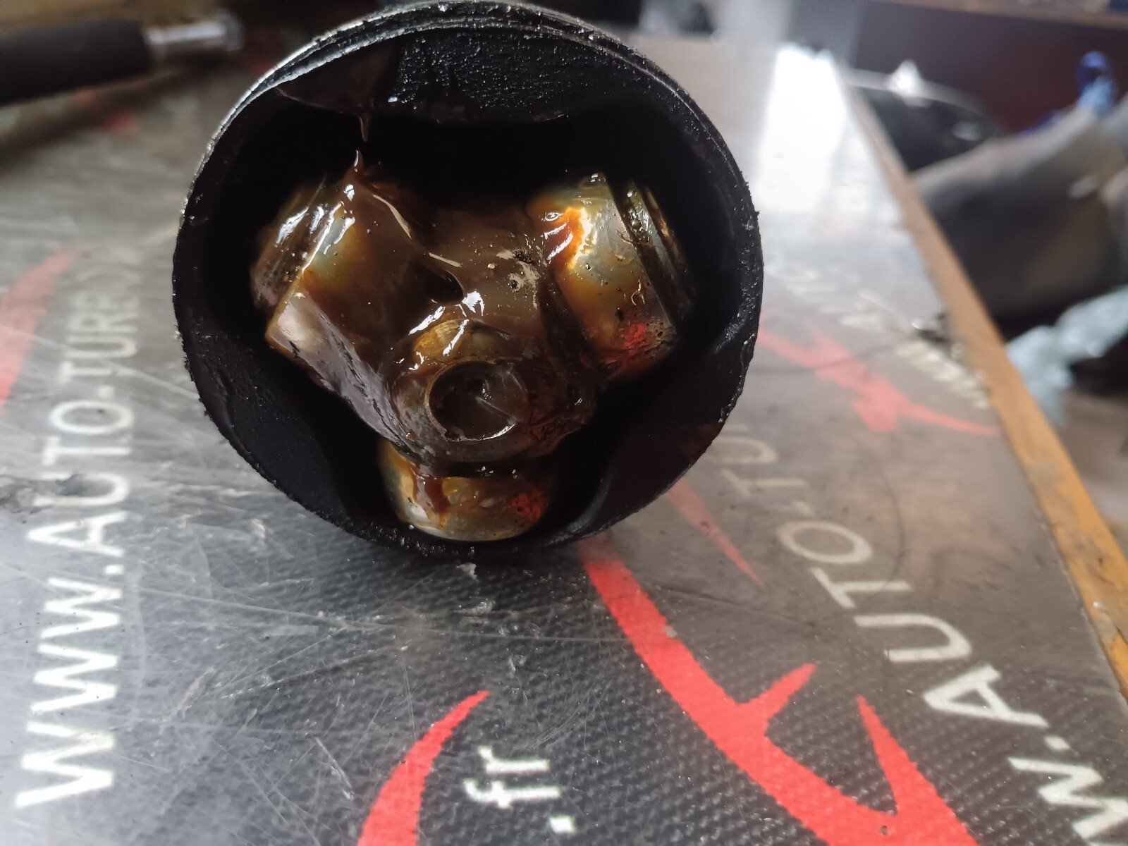 CARDAN AVANT DROITE  PEUGEOT 308 I 1.6 HDI 90 CH 9661107280