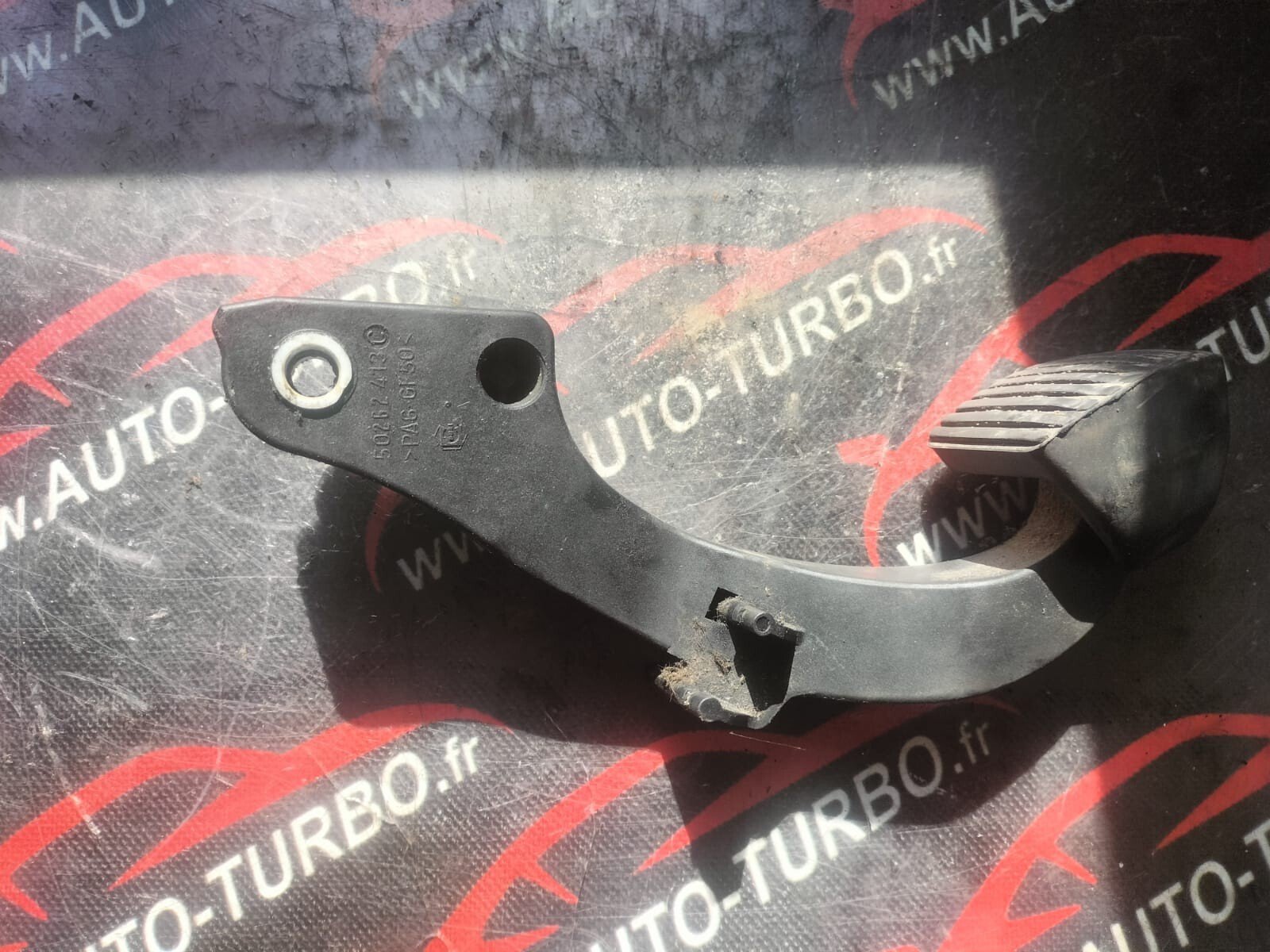 PEDALE D'EMBRAYAGE PEUGEOT 308 I 1.6 HDI 90 CH 50262413