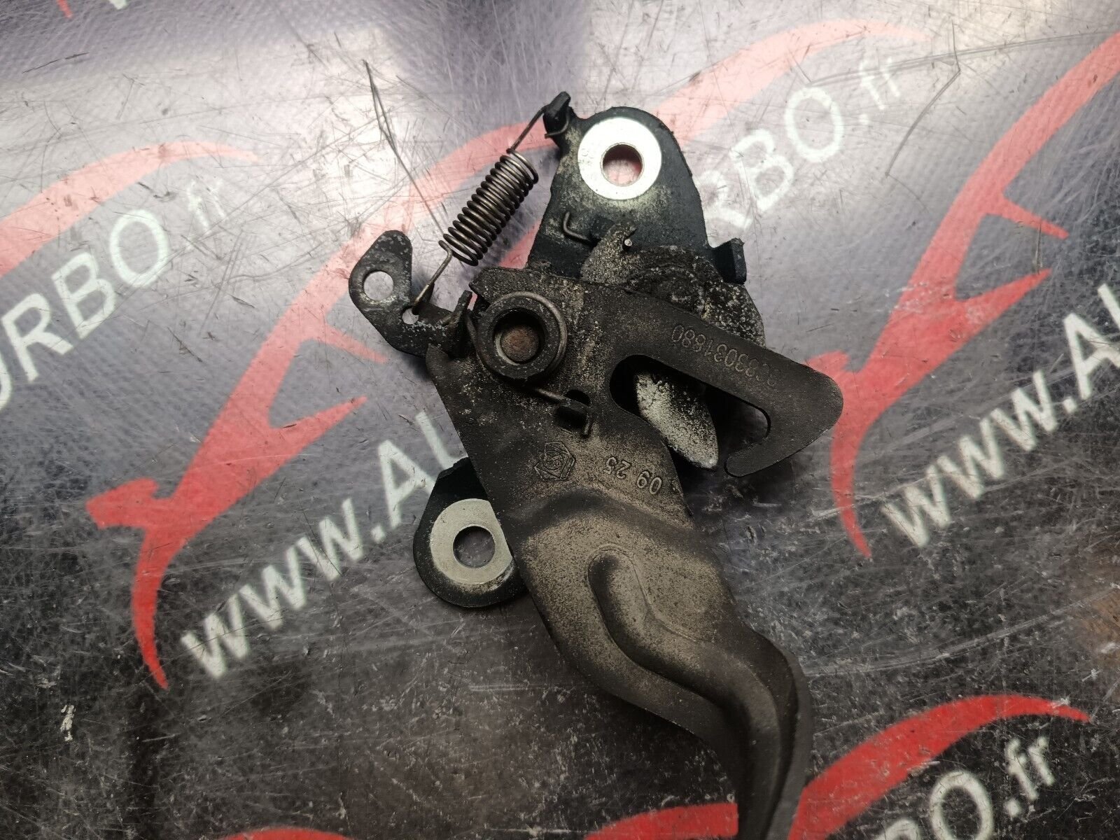 SERRURE CAPOT CITROEN C4 1.6VTI REFERENCE: 9683031880