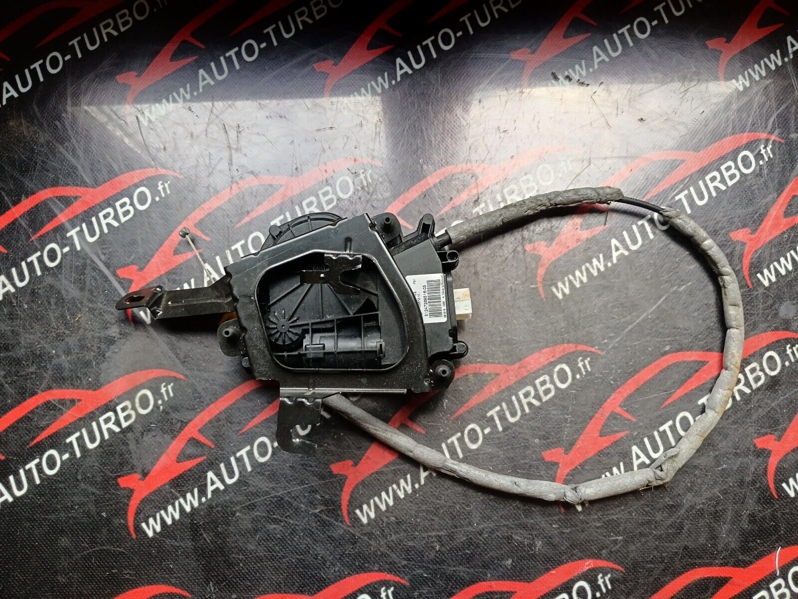 MODULE ELECTRONIQUE VERROUYAGE HAYON BMW 328i GT F34 REFERENCE: 7269516