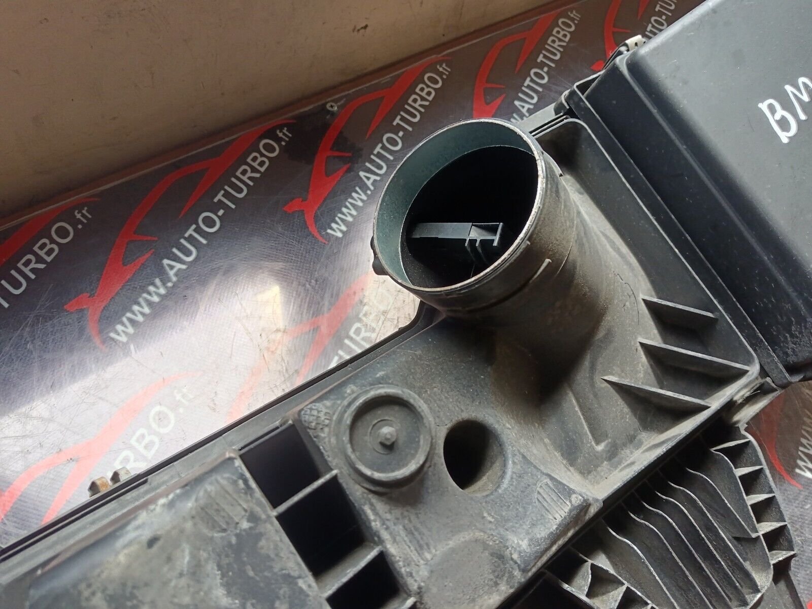 BOITE FILTRE A AIRE BMW 328i GT F34 REFERENCE: 107378