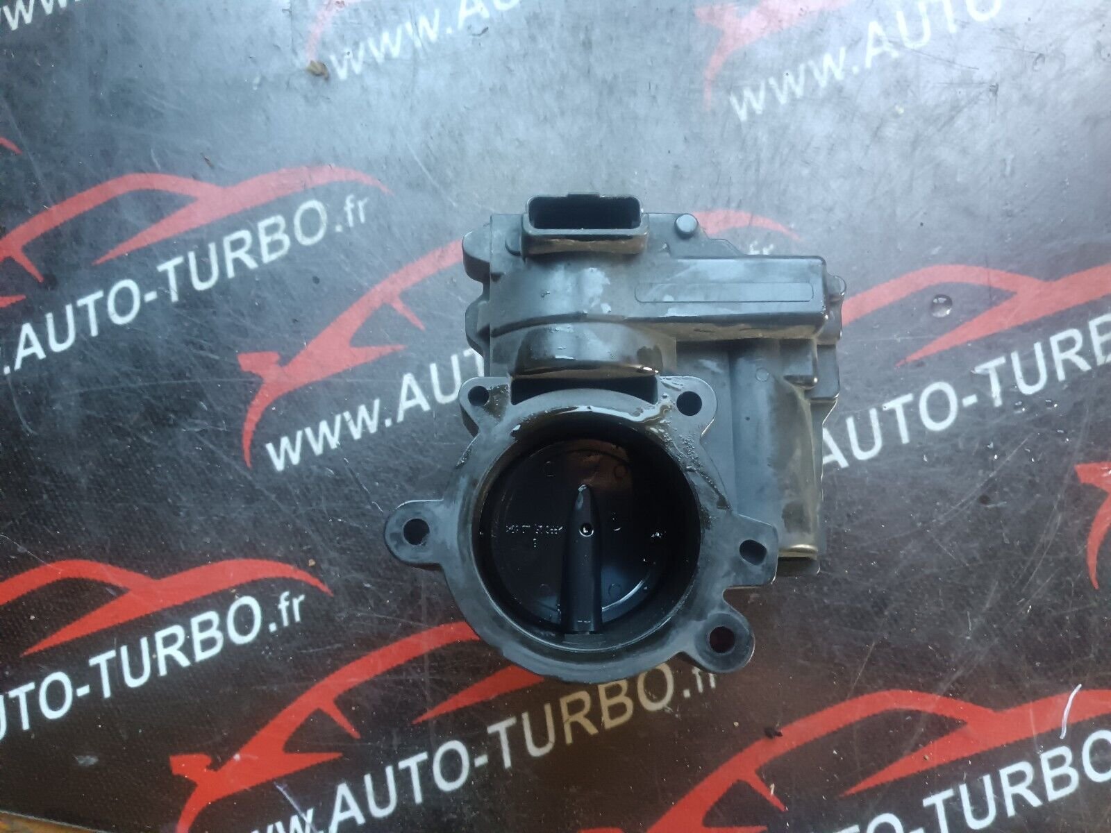 BOITIER PAPILLON CITROEN C4 1.6VTI REFERENCE: 757669780