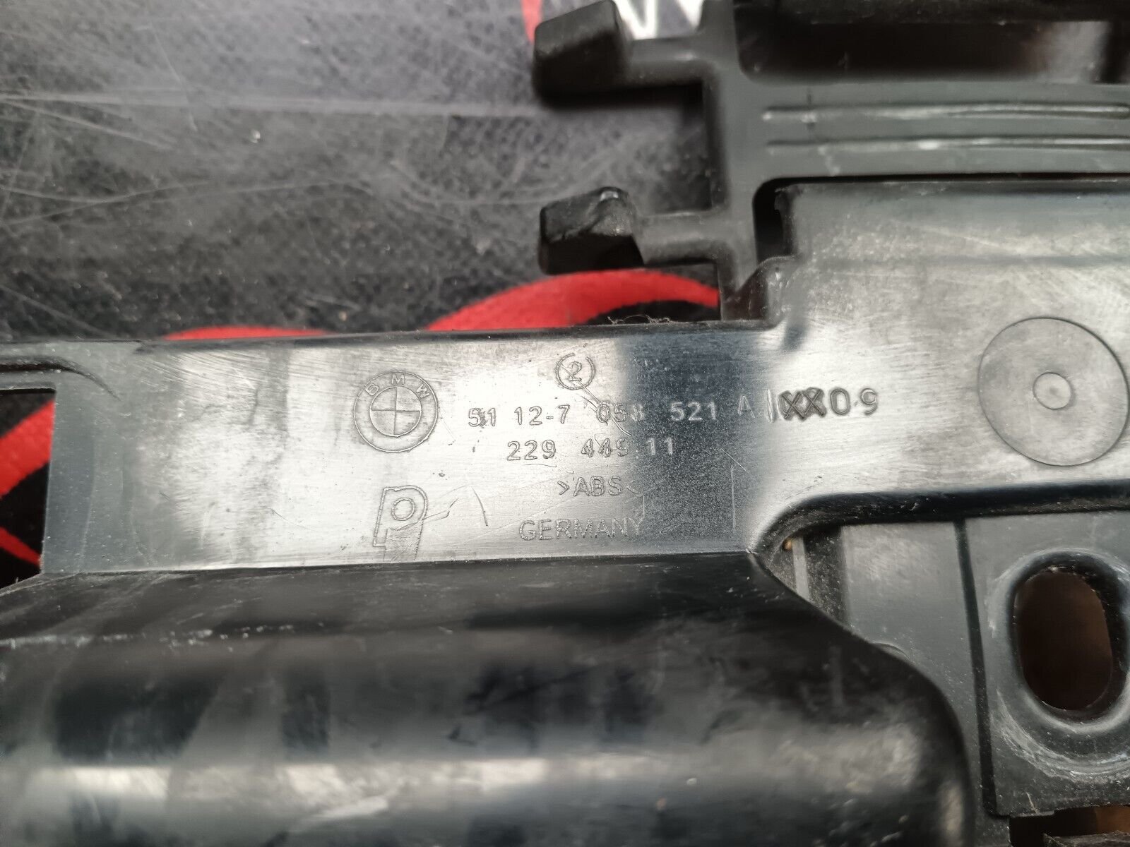 MULURE RENFORT PARE CHOC ARRIERE BMW SERIE 1 E87