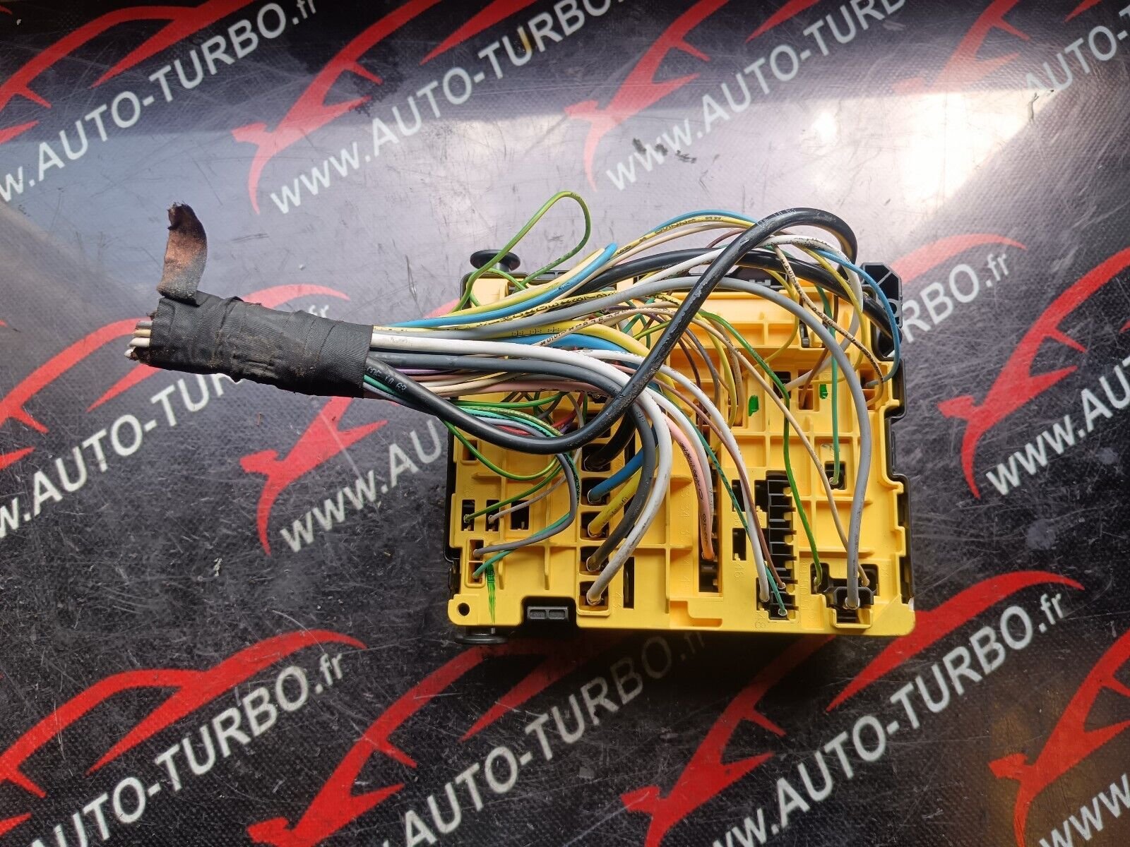 KIT DE DEMMARAGE PEUGEOT 2008 1.6eHDI 90CH REFERENCE: 9807885980